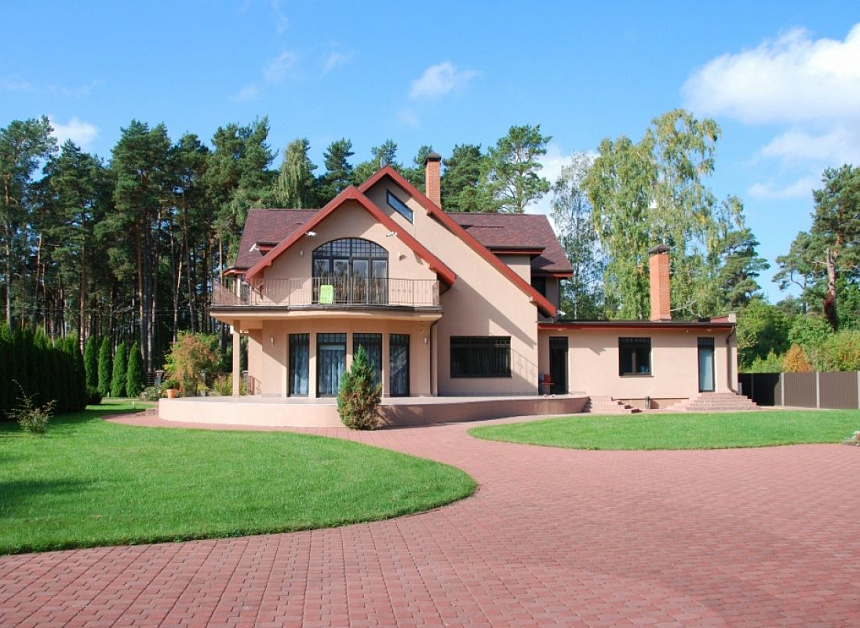 Дом в Юрмале, Латвия, 2 600 сот.