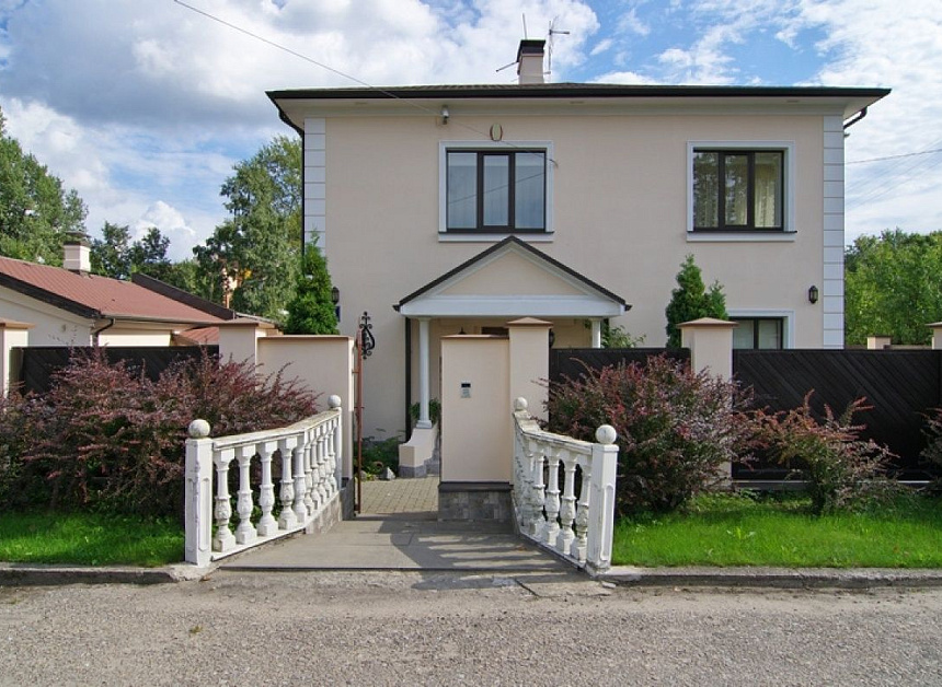 Дом в Риге, Латвия, 588 сот.
