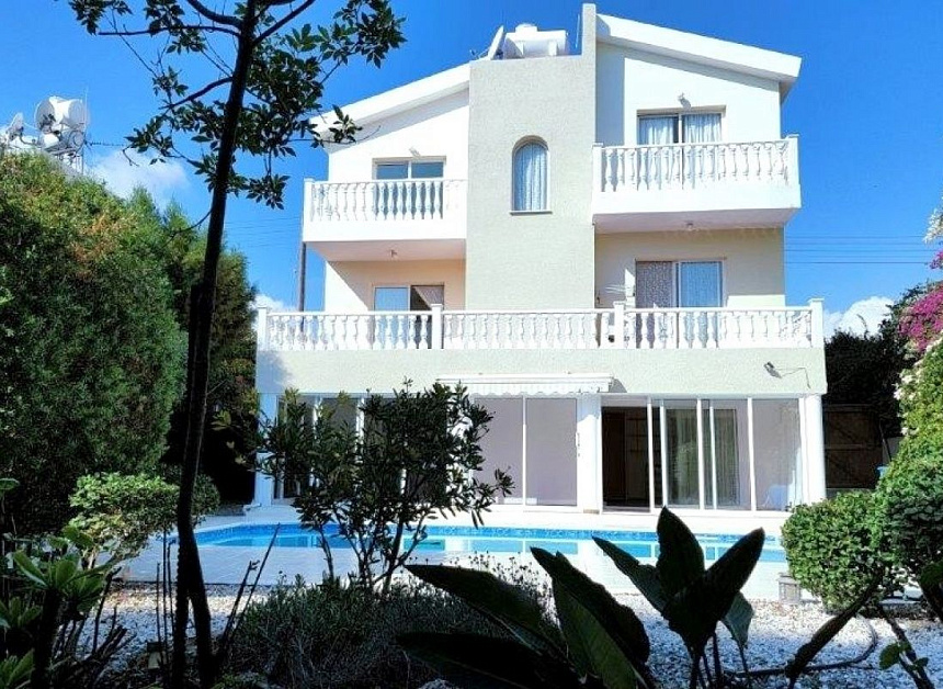 Дом в Пафосе, Кипр, 200 м2